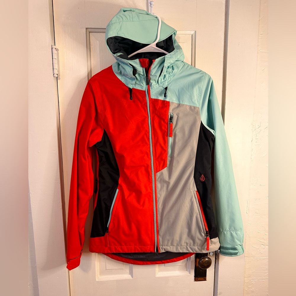 Women’s Volcom Snowboarding Jacket